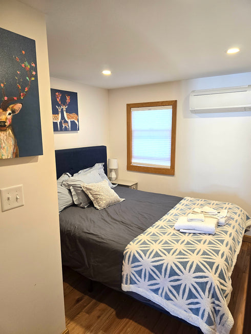 All Inclusive Women's Craft and Relaxation Retreat: April 11-13, 2025, Casco, Maine